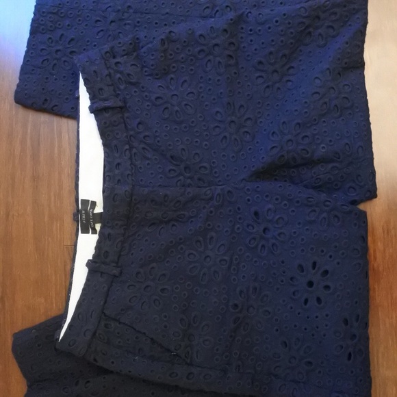 J. Crew | Navy Blue Cafe Capri in Pinwheel Eyelet - Picture 5 of 6